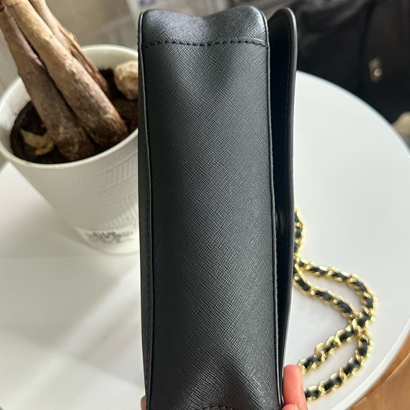 Tory Burch Black Leather Chain Shoulder Bag Saffiano Leather - Picture 5 of 8